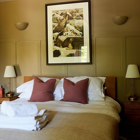 Hotel The Wheatsheaf Combe Hay Wellow  Exterior foto